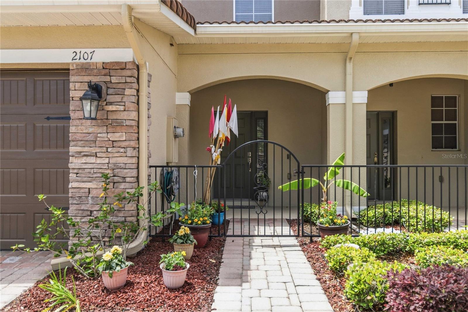 Image 3 of 39 For 2107 Velvet Leaf Drive