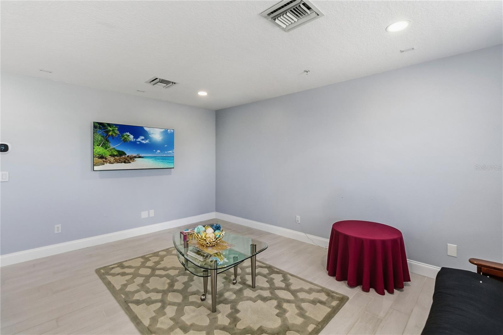 Image 34 of 39 For 2107 Velvet Leaf Drive