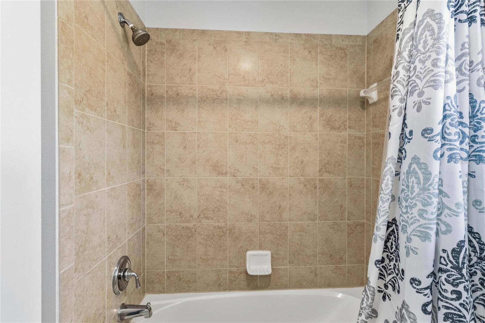 Image 8 of 39 For 2107 Velvet Leaf Drive