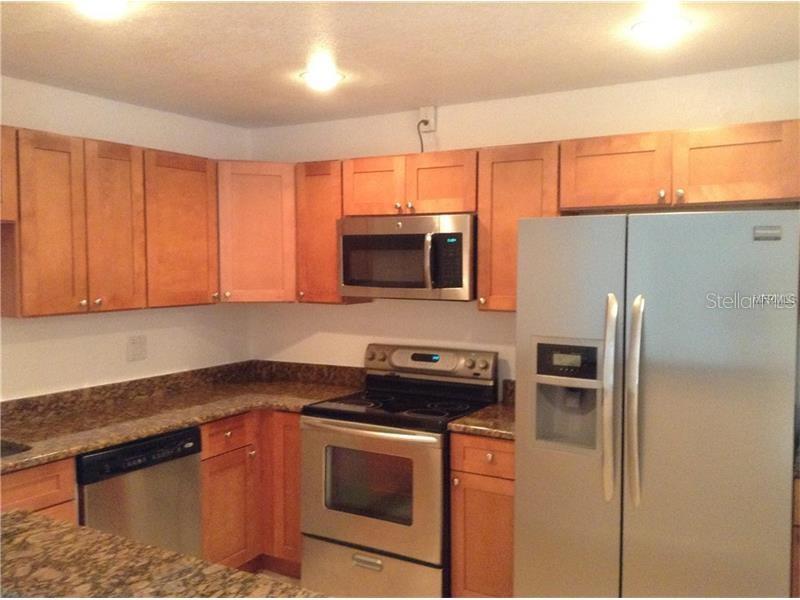 Image 5 of 17 For 3975 Versailles Drive 3975f
