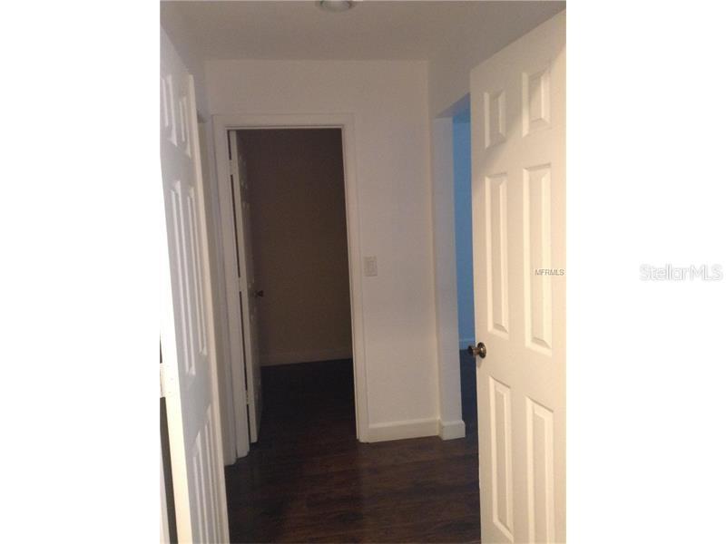 Image 7 of 17 For 3975 Versailles Drive 3975f