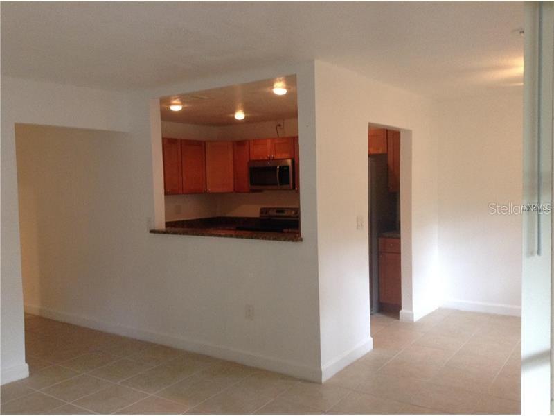 Image 8 of 17 For 3975 Versailles Drive 3975f