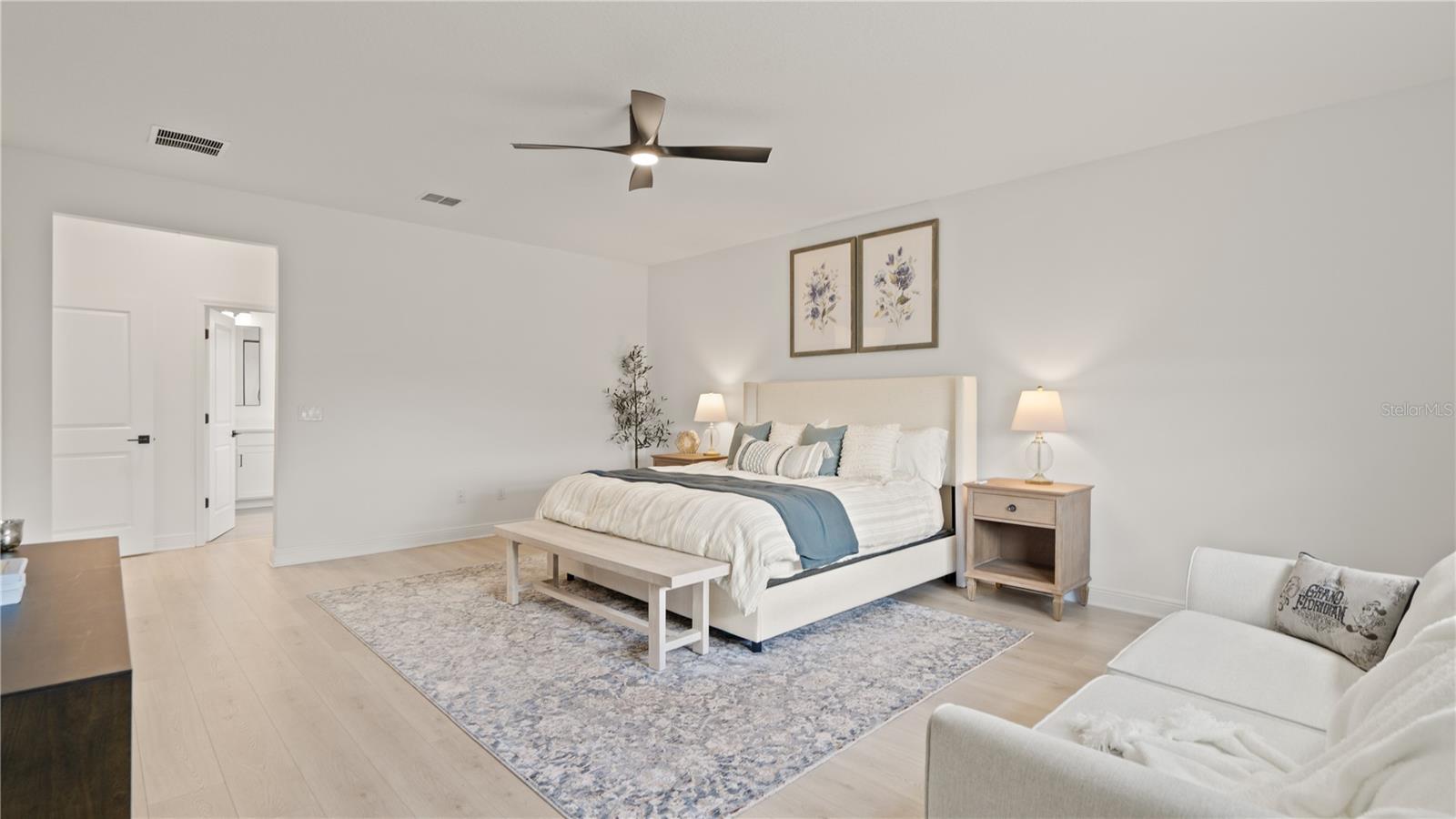 Image 10 of 75 For 15239 Lake Lamonia Street