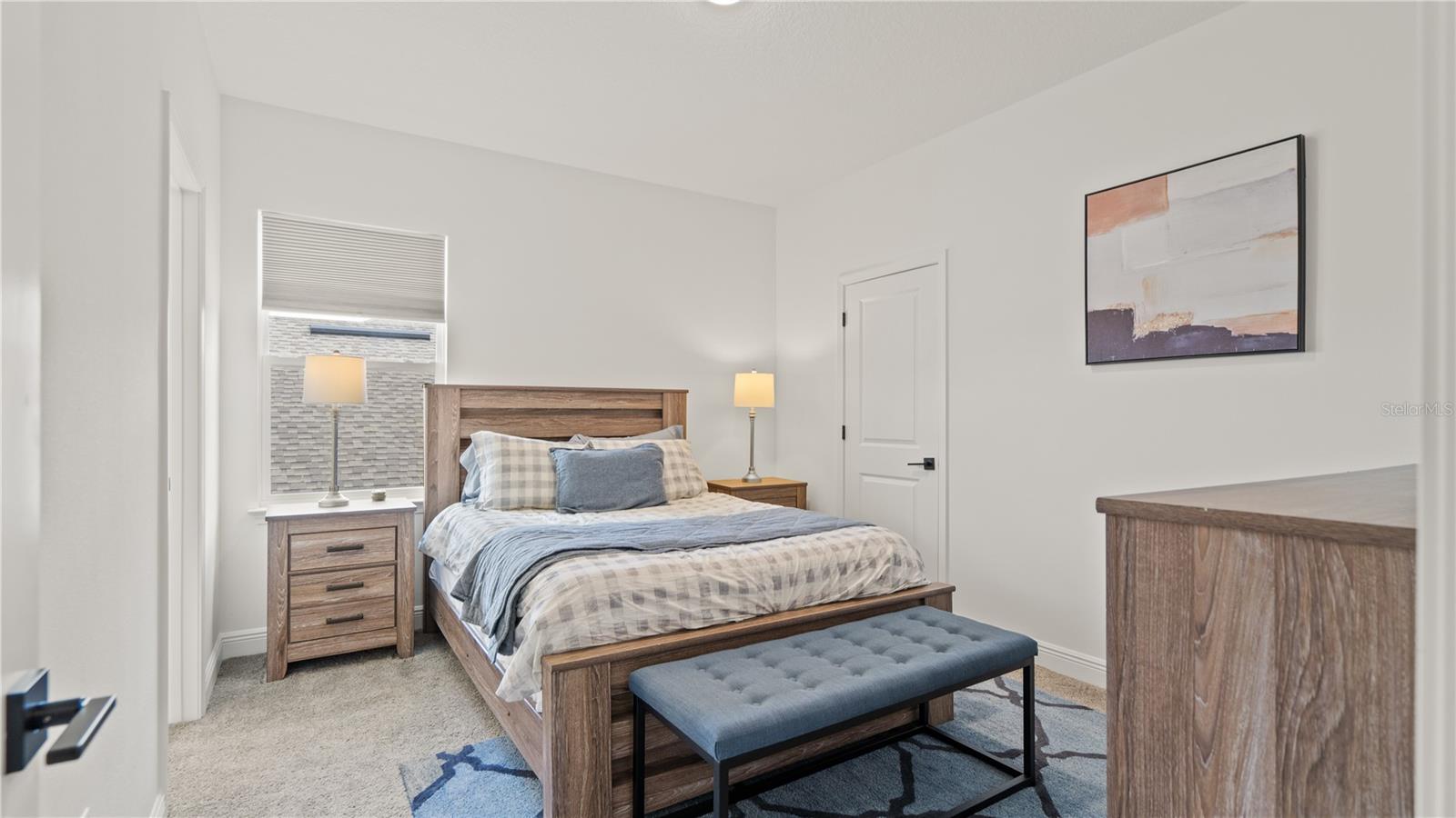 Image 19 of 75 For 15239 Lake Lamonia Street