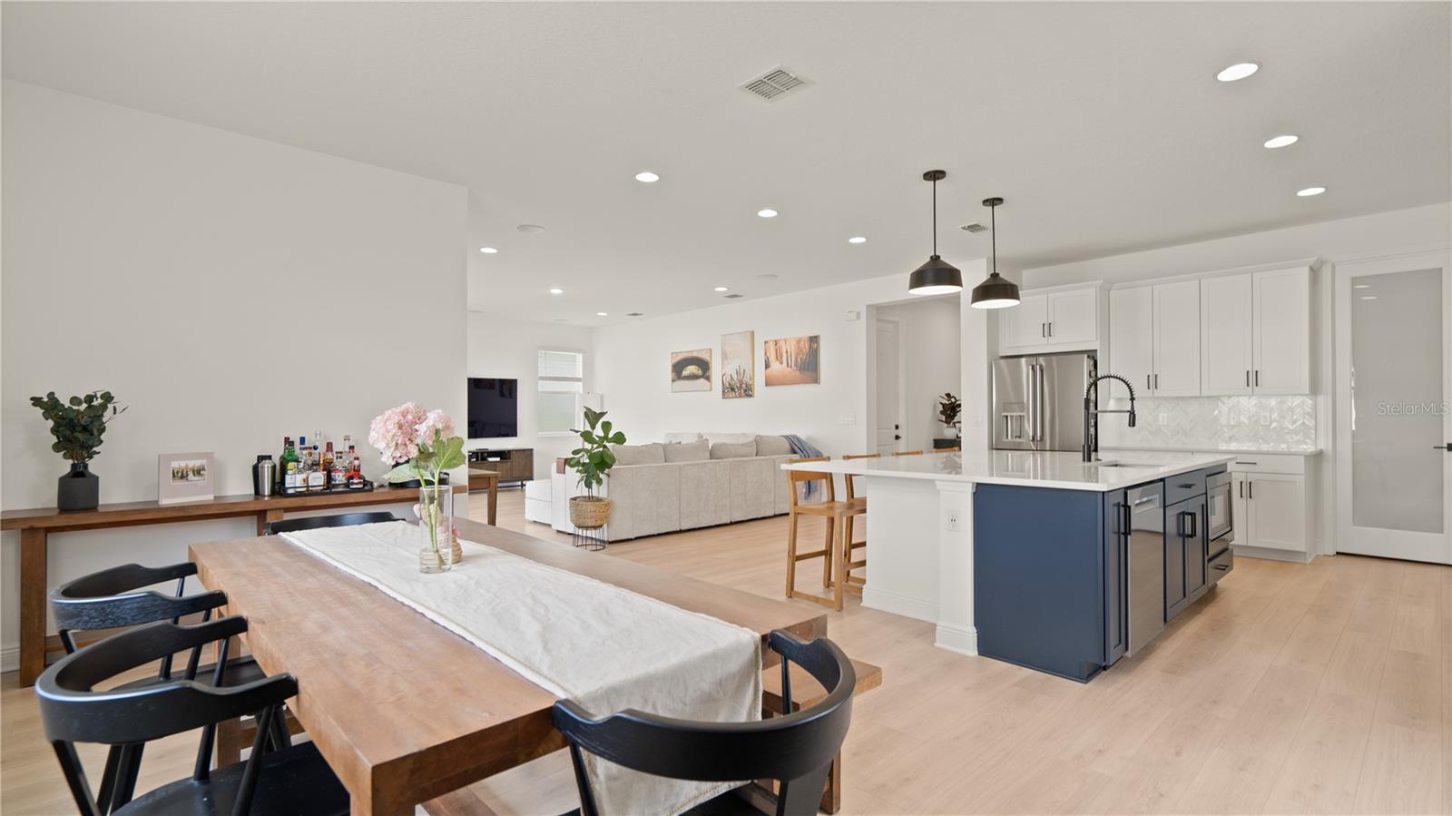 Image 30 of 75 For 15239 Lake Lamonia Street