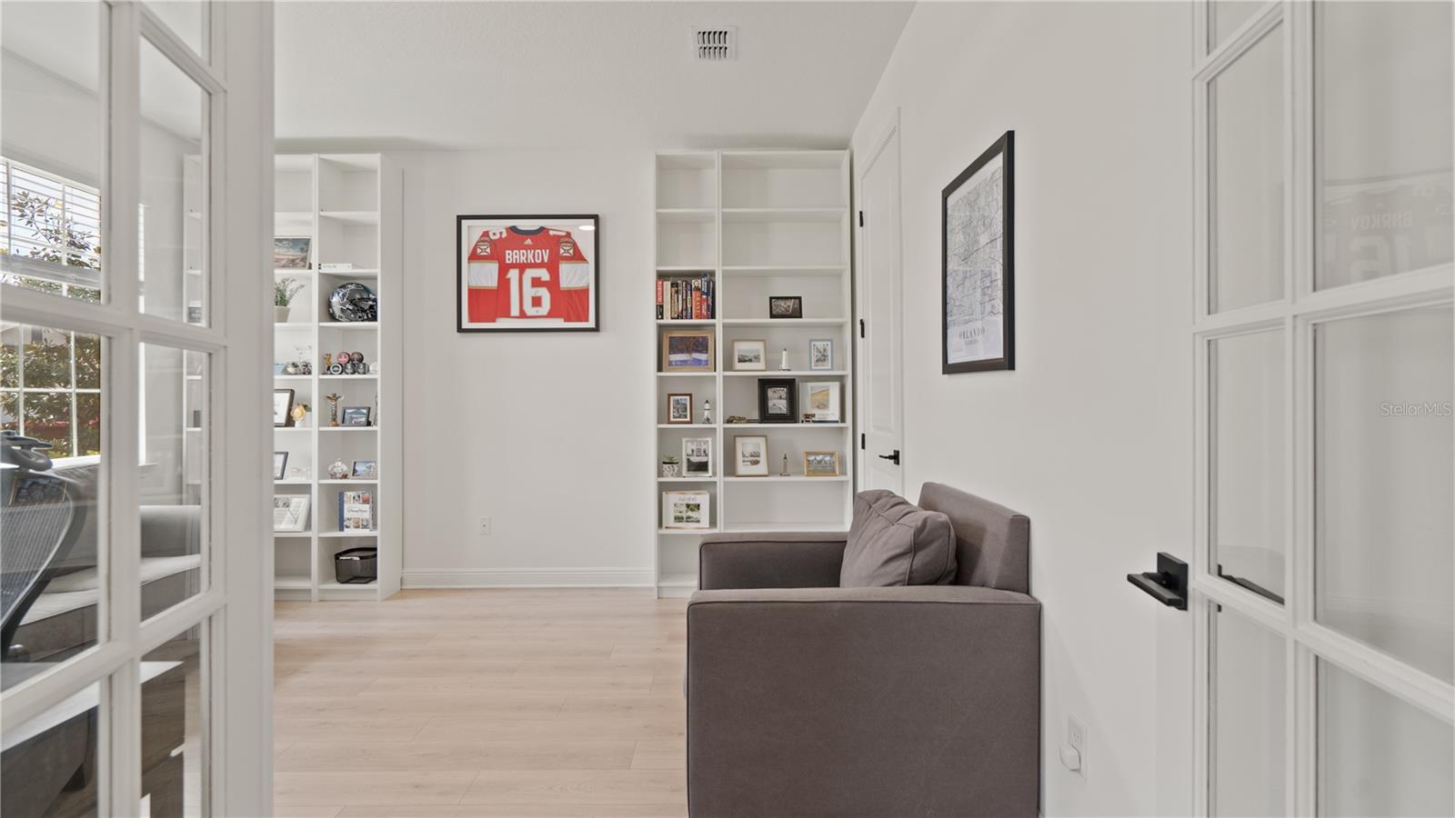 Image 44 of 75 For 15239 Lake Lamonia Street