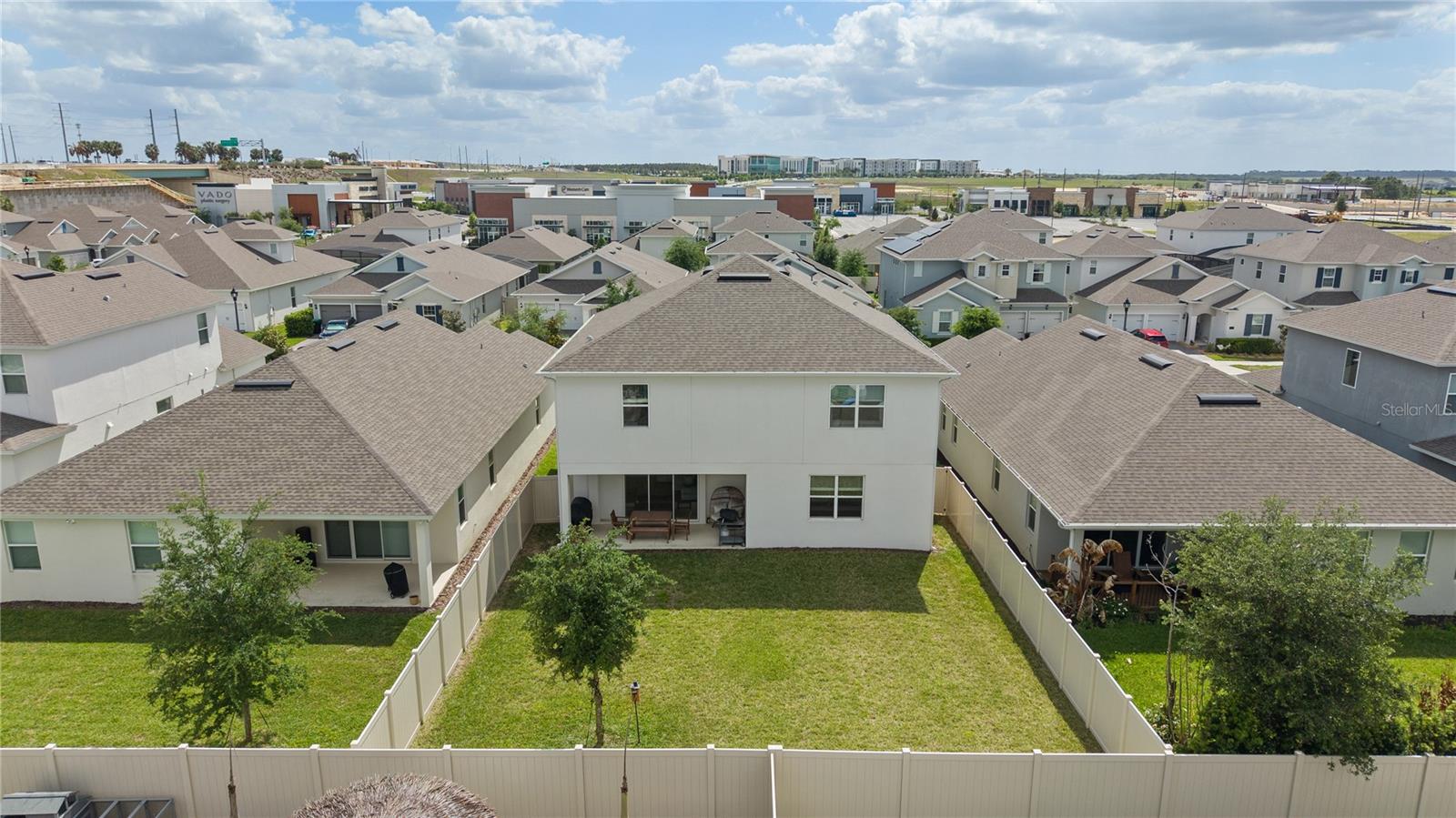 Image 62 of 75 For 15239 Lake Lamonia Street