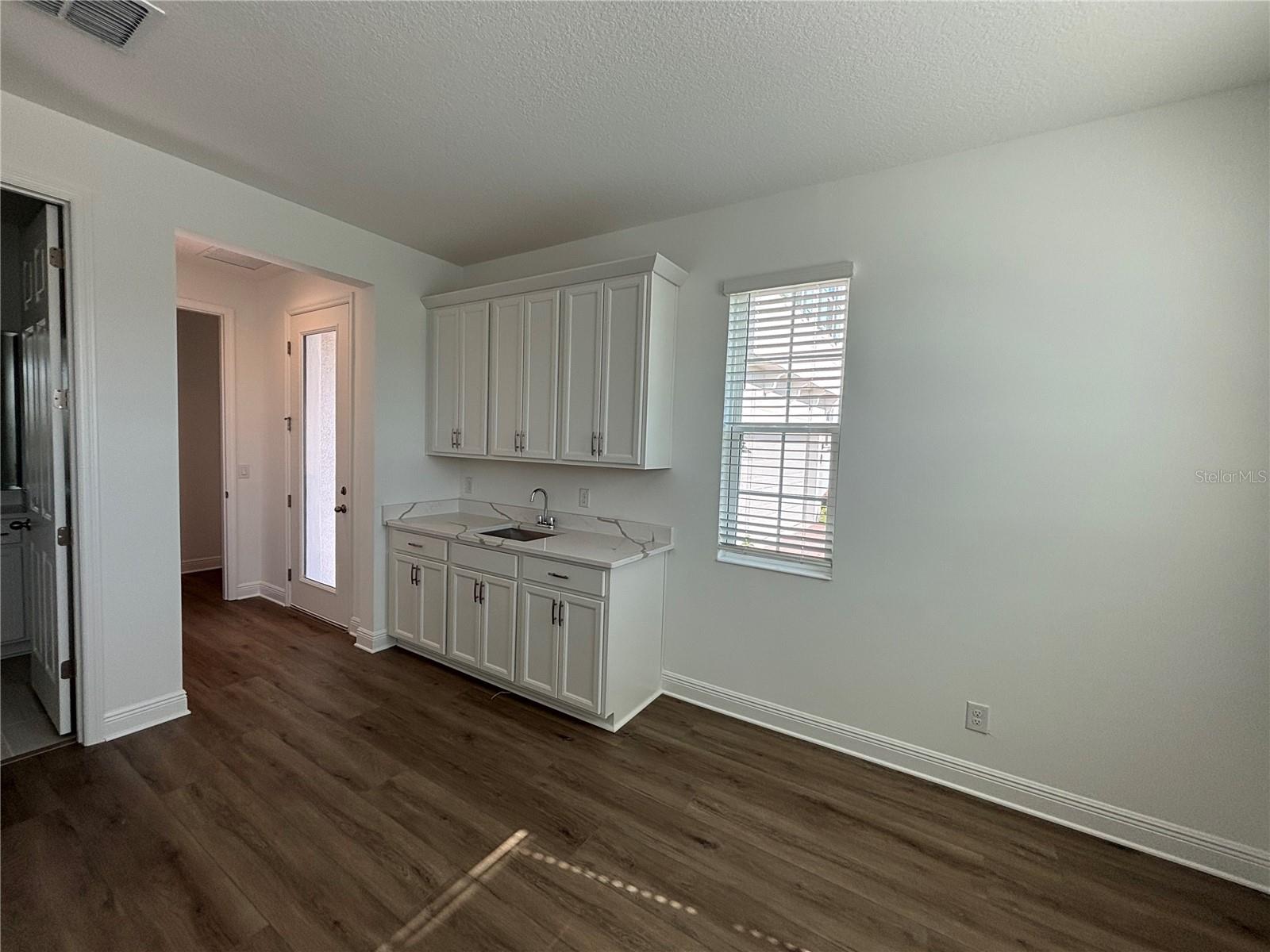 Image 10 of 26 For 6982 Rolling Gardens Loop