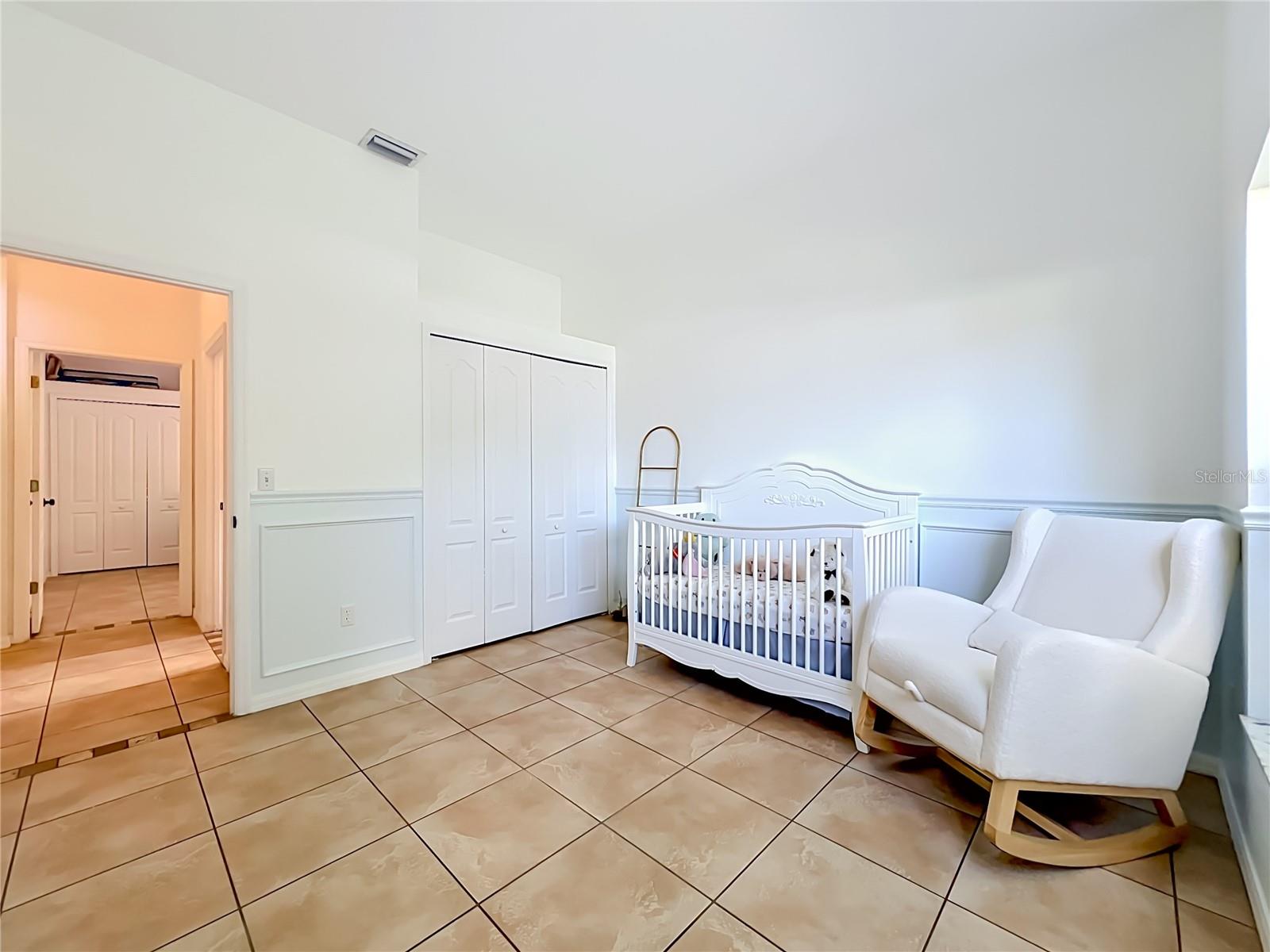 Image 30 of 66 For 2125 Emerald Green Circle