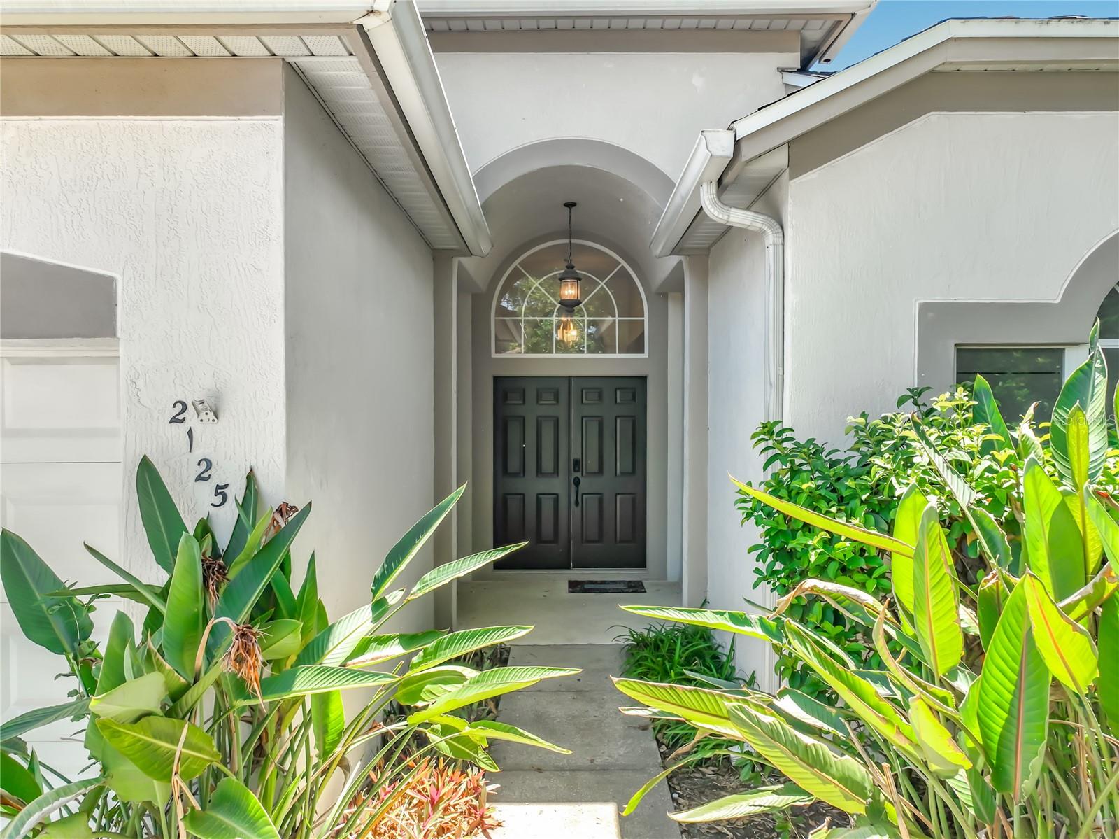 Image 5 of 66 For 2125 Emerald Green Circle