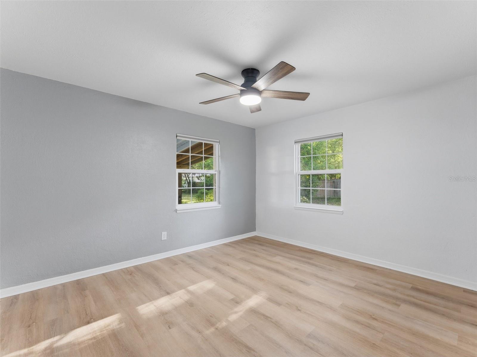 Image 12 of 23 For 17941 Student Acres Street