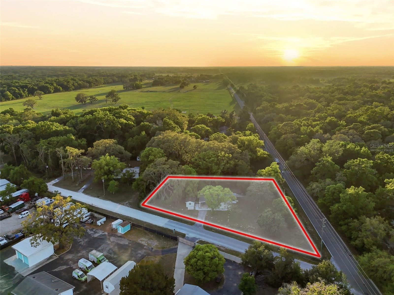 Image 19 of 23 For 17941 Student Acres Street