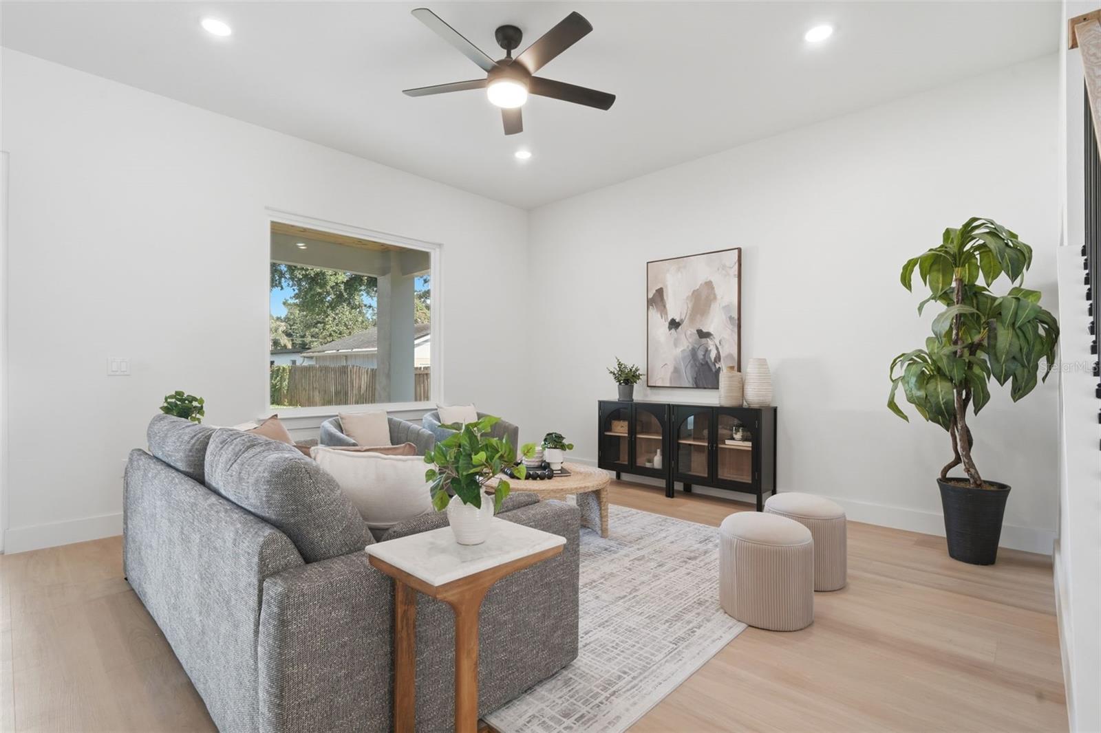 Image 11 of 47 For 1907 Mae Street