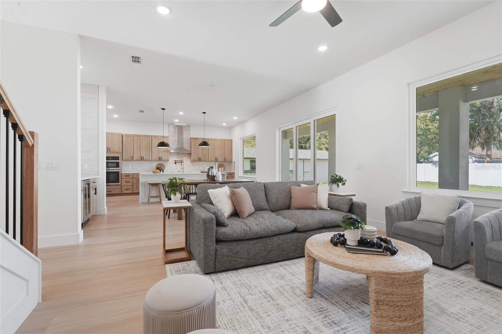 Image 4 of 47 For 1907 Mae Street