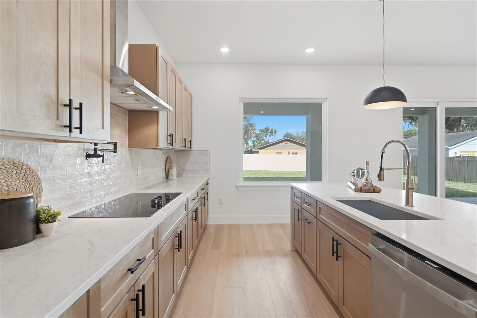 Image 6 of 47 For 1907 Mae Street