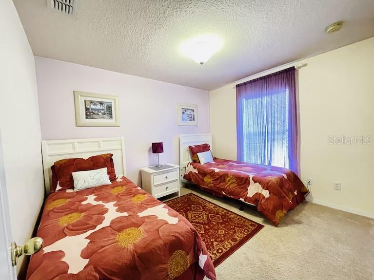 Image 12 of 19 For 136 Starbird Court