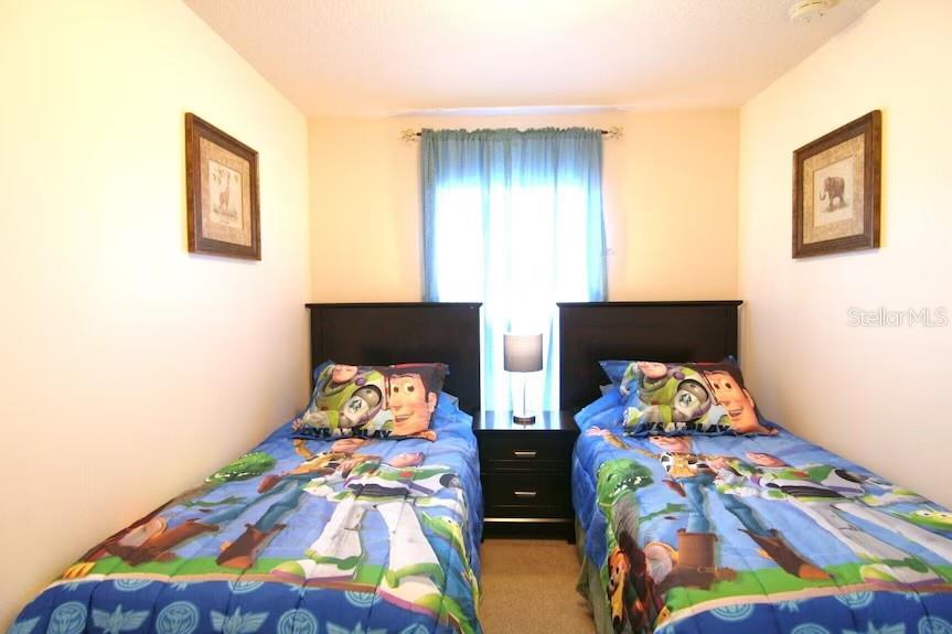 Image 13 of 19 For 136 Starbird Court