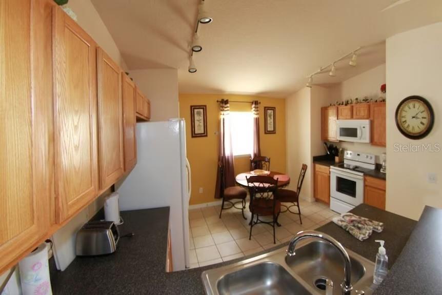 Image 6 of 19 For 136 Starbird Court