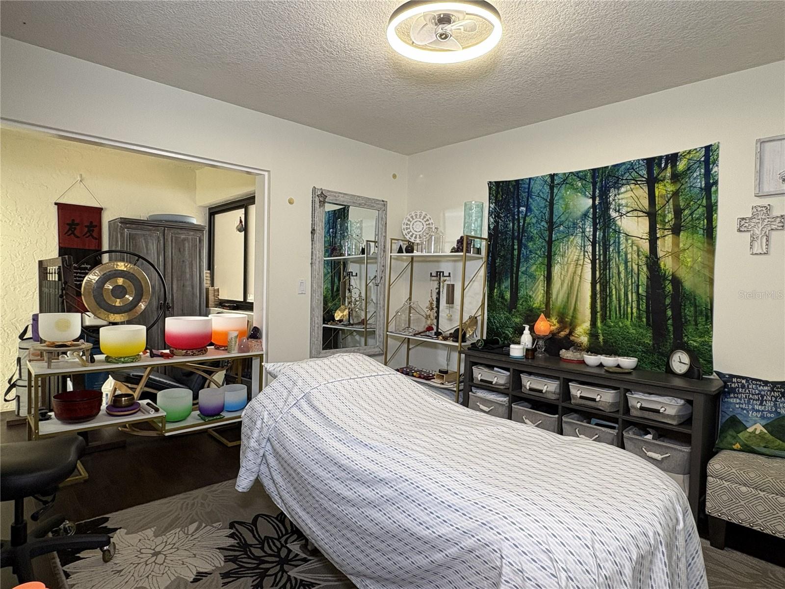 Image 20 of 25 For 1000 Winderley Place 226