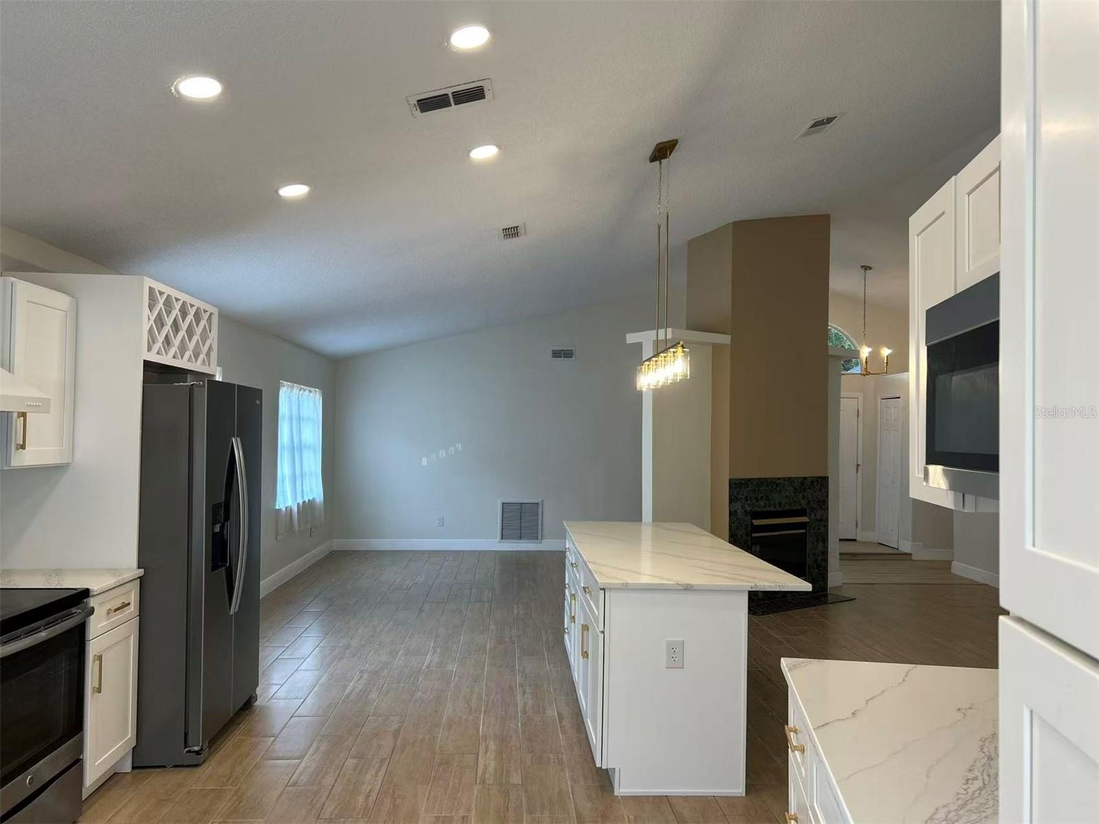 Image 5 of 18 For 1010 Brielle Avenue