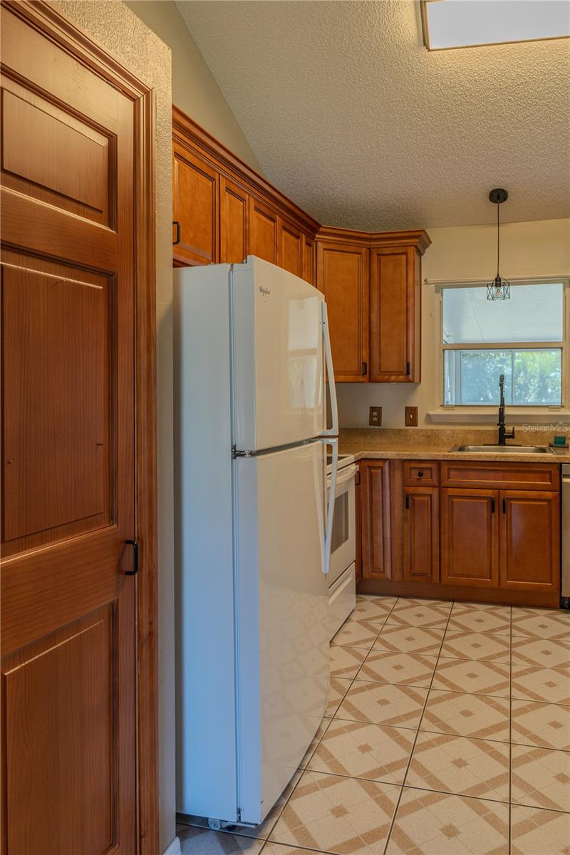 Image 17 of 32 For 1011 Shayler Avenue