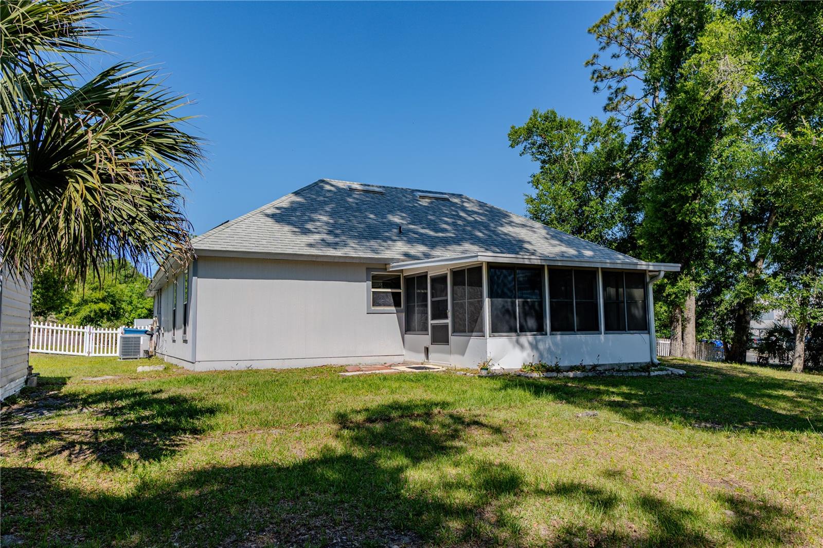 Image 31 of 32 For 1011 Shayler Avenue