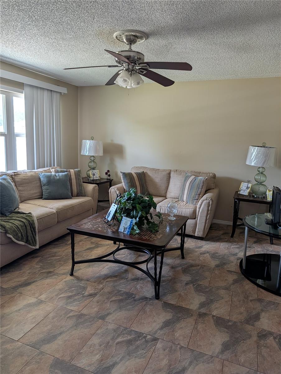 Image 2 of 25 For 3607 Briarcliff Way
