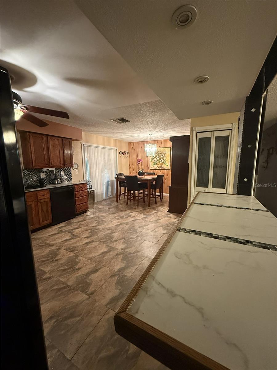 Image 4 of 25 For 3607 Briarcliff Way