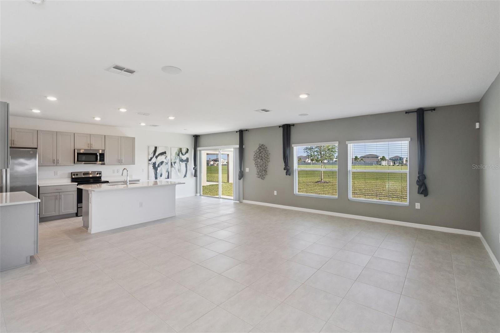 Image 9 of 30 For 4904 Bluebell Court