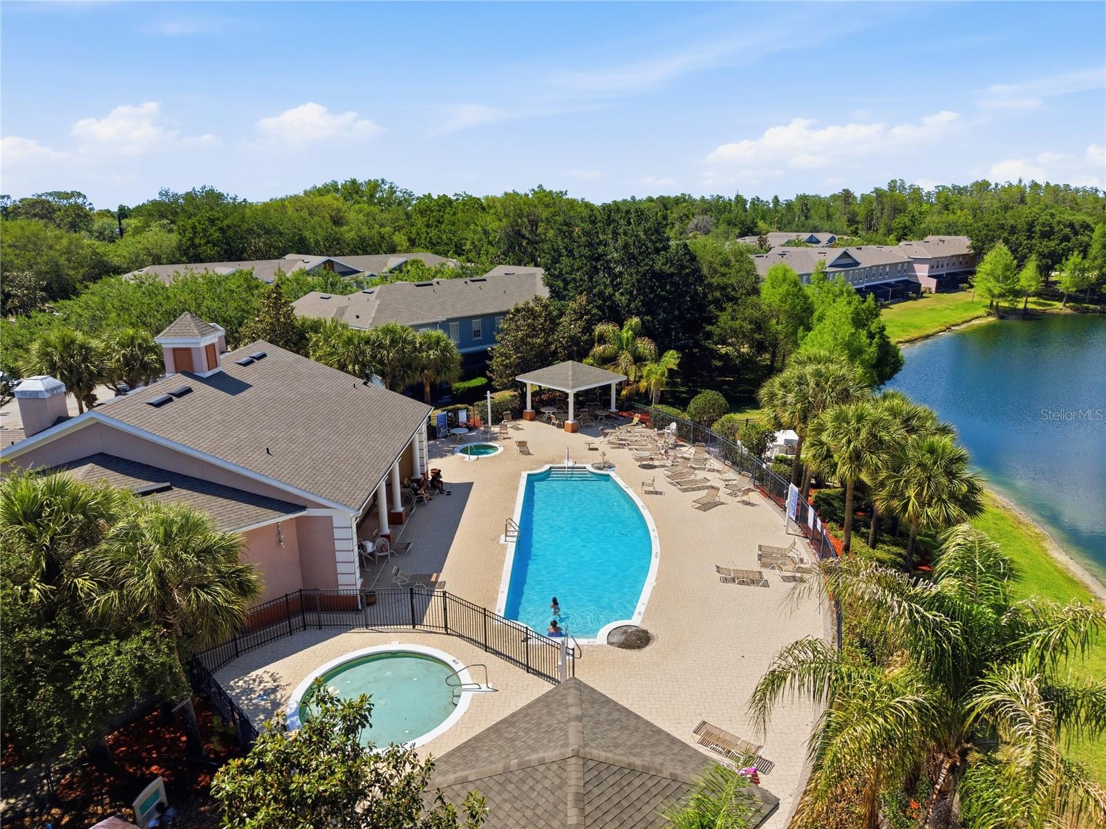 Image 30 of 41 For 2420 Caravelle Circle