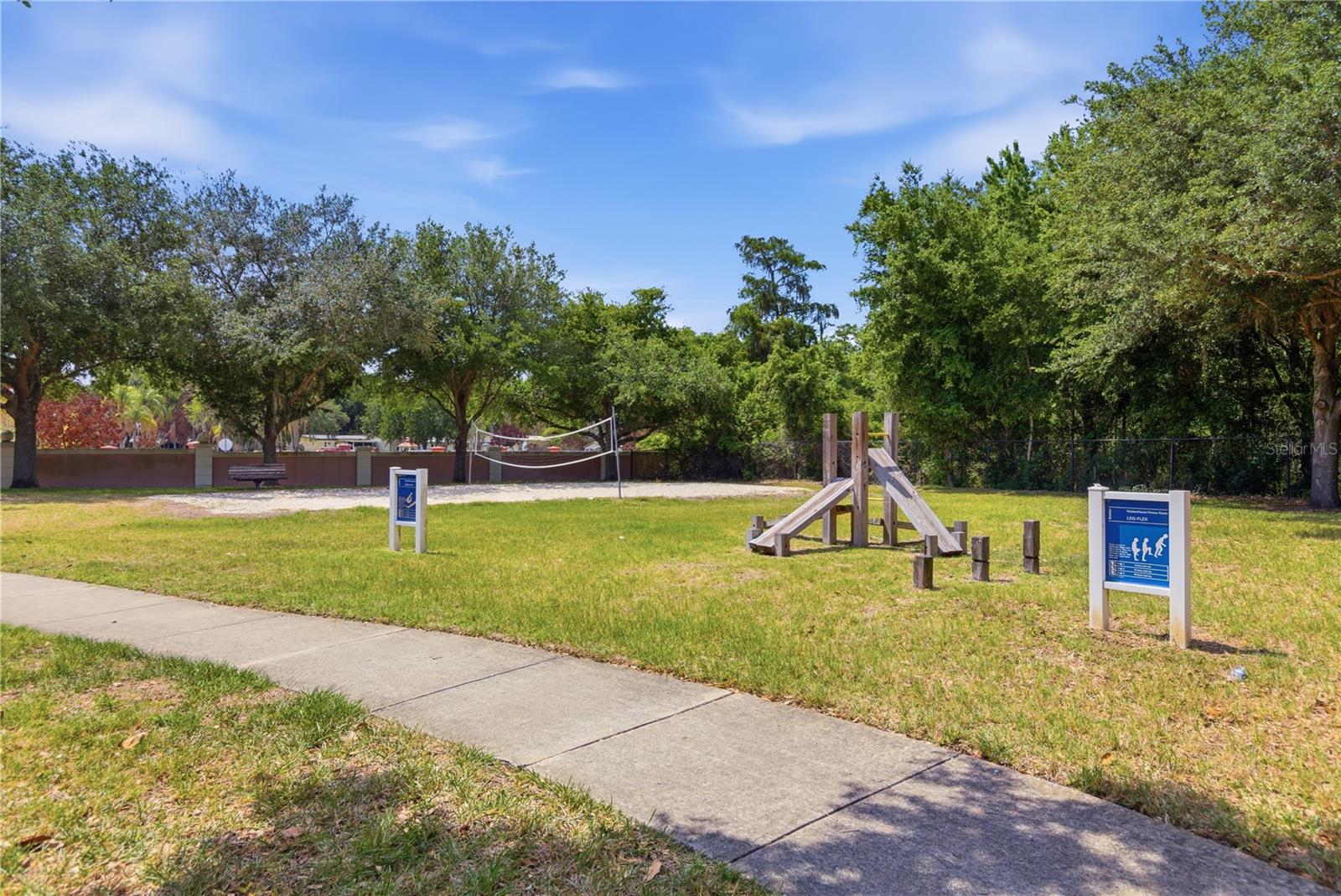 Image 36 of 41 For 2420 Caravelle Circle