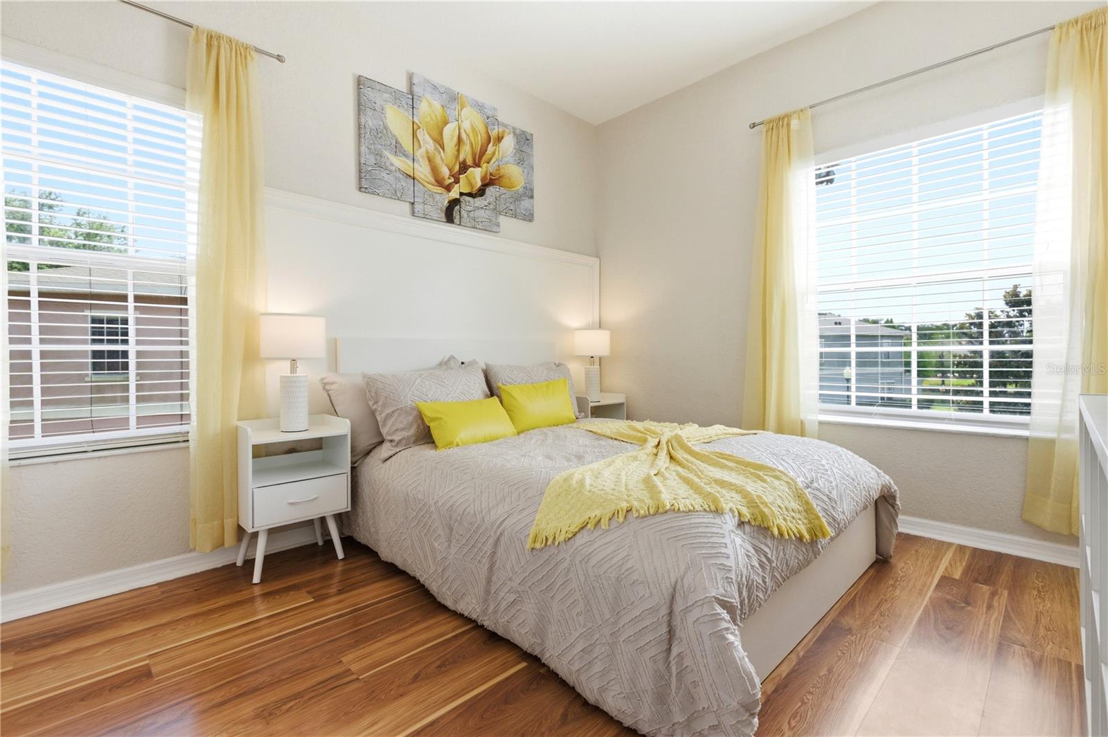Image 8 of 41 For 2420 Caravelle Circle