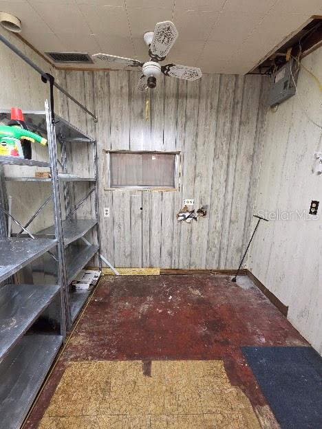 Image 24 of 29 For 1428 Dann Street