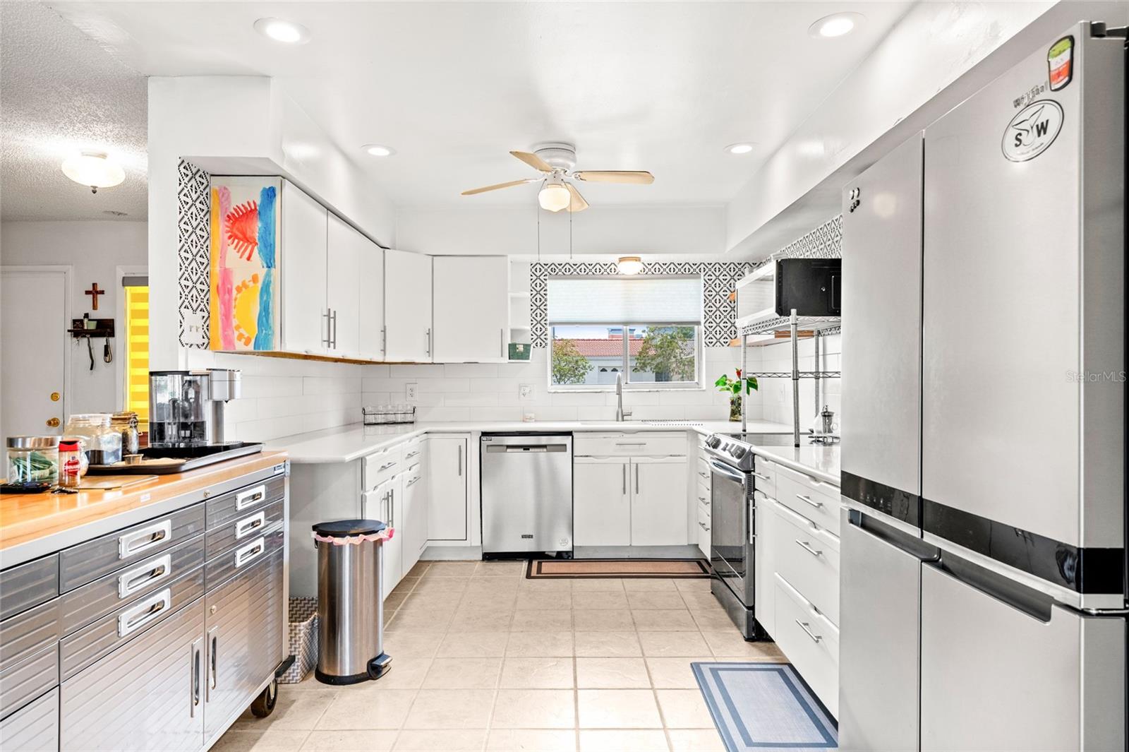 Image 4 of 32 For 10760 Wilderness Court