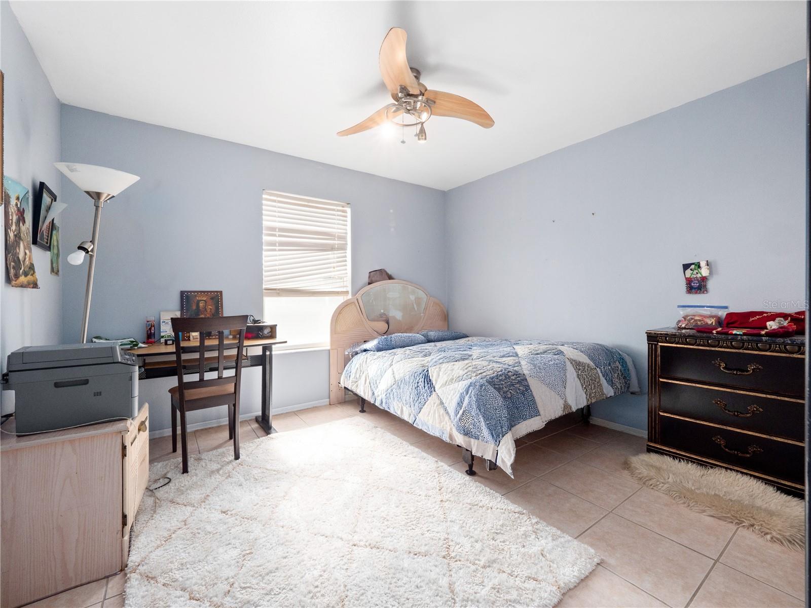 Image 14 of 48 For 2072 Stone Cross Circle