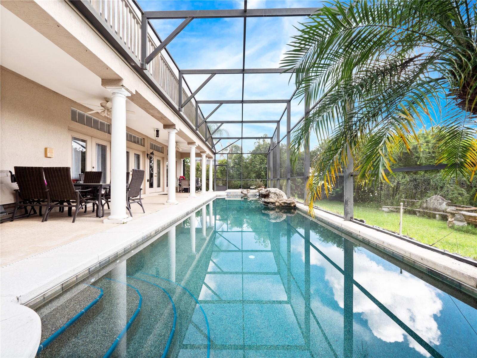 Image 30 of 48 For 2072 Stone Cross Circle