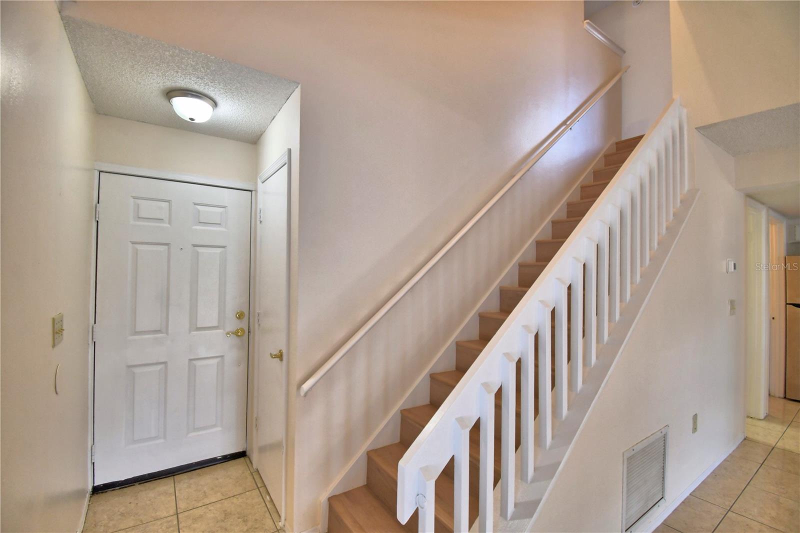 Image 23 of 55 For 11701 Minto Court