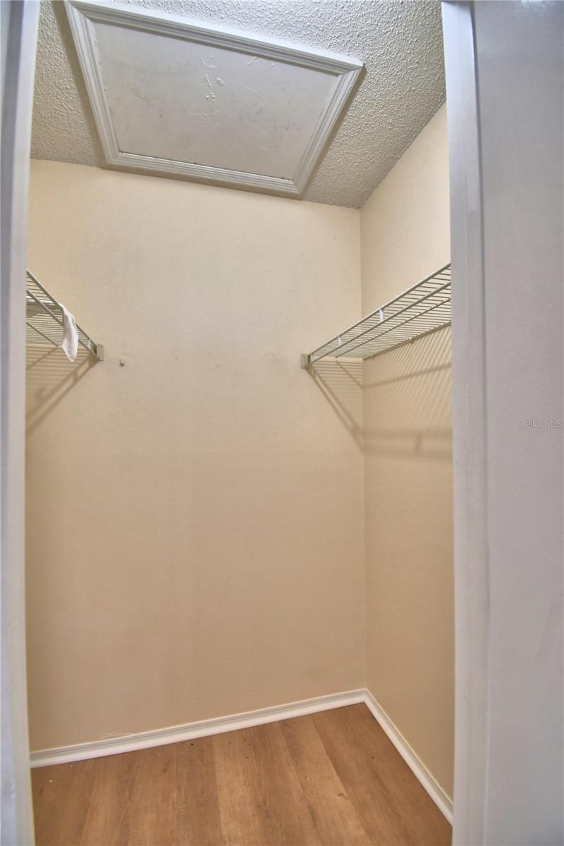 Image 27 of 55 For 11701 Minto Court