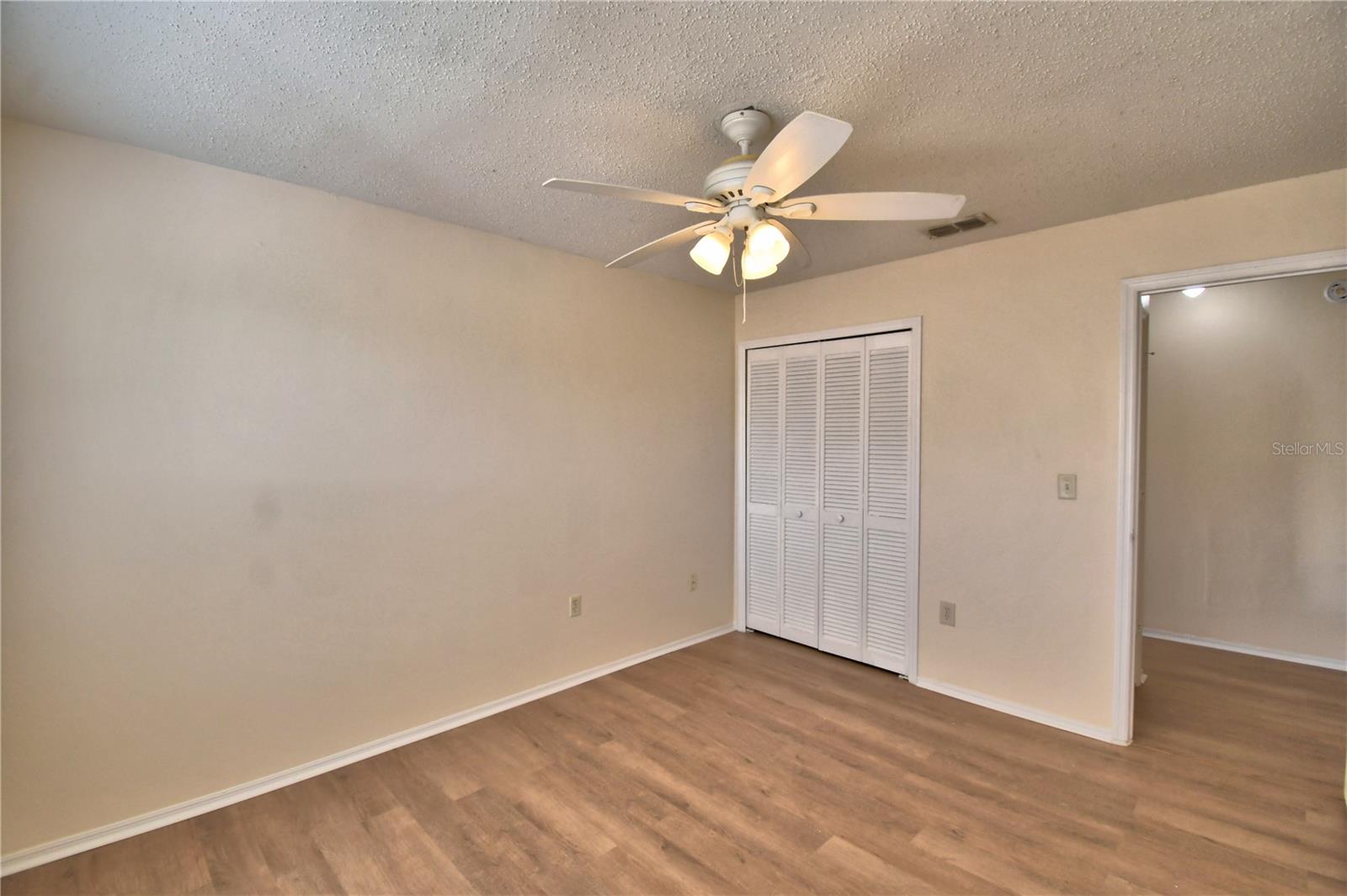 Image 36 of 55 For 11701 Minto Court