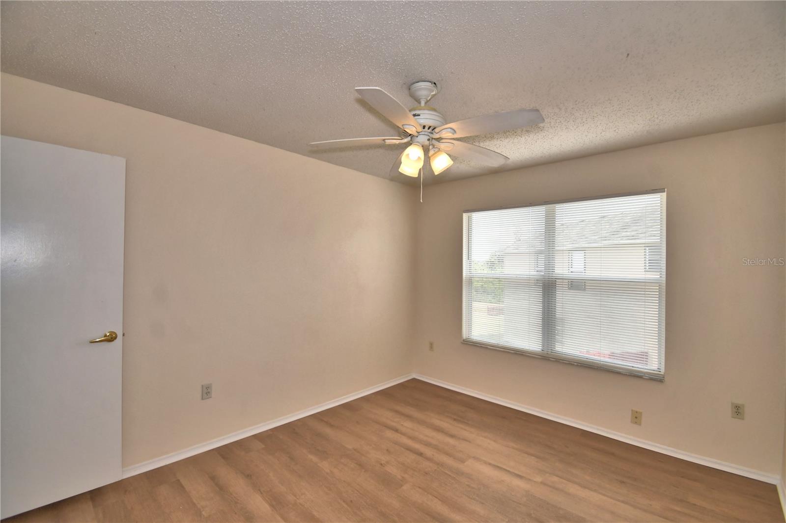 Image 38 of 55 For 11701 Minto Court