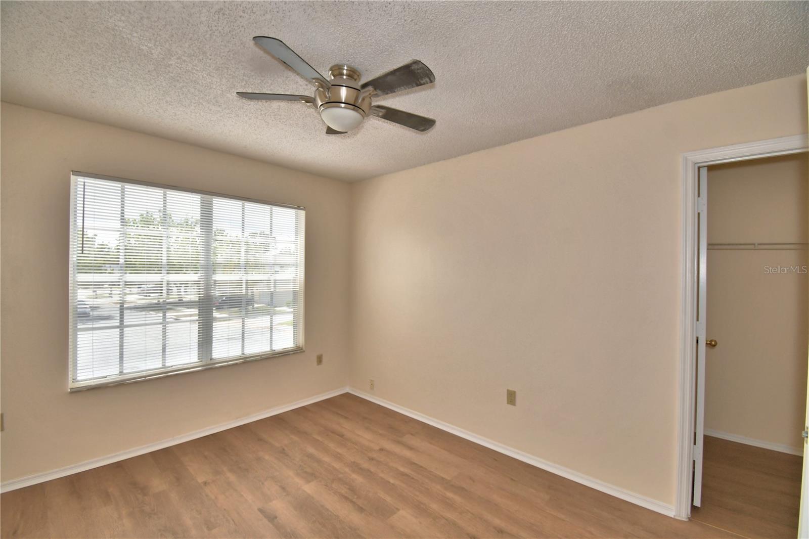 Image 42 of 55 For 11701 Minto Court