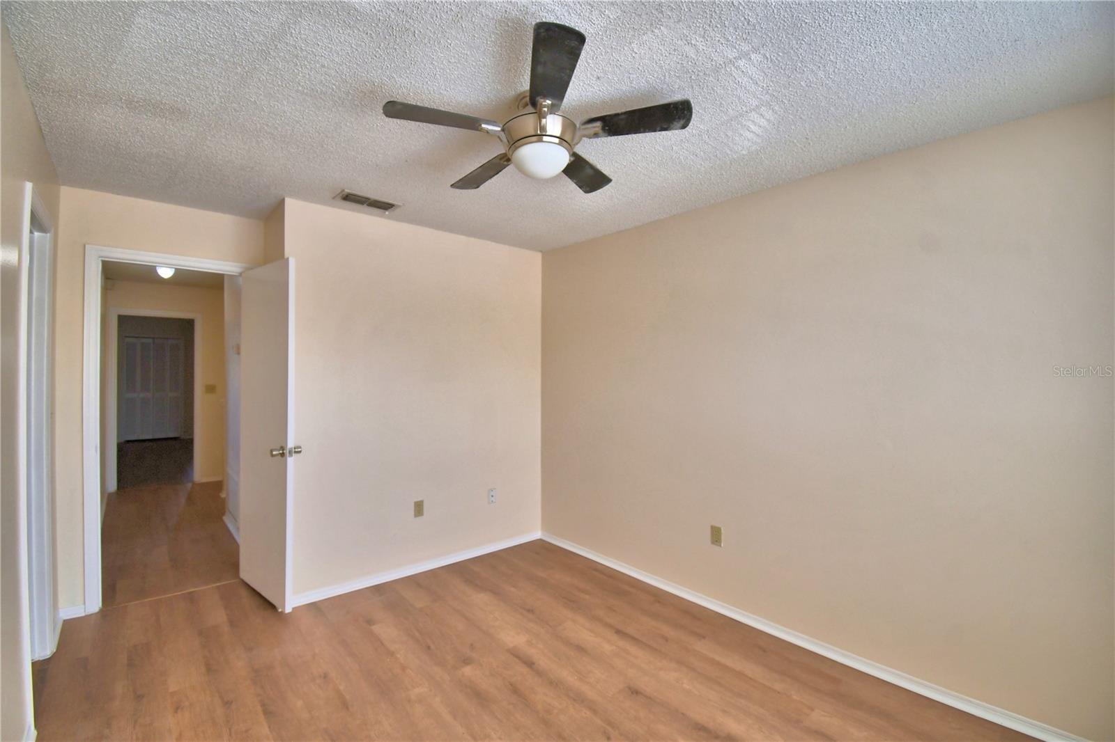 Image 44 of 55 For 11701 Minto Court