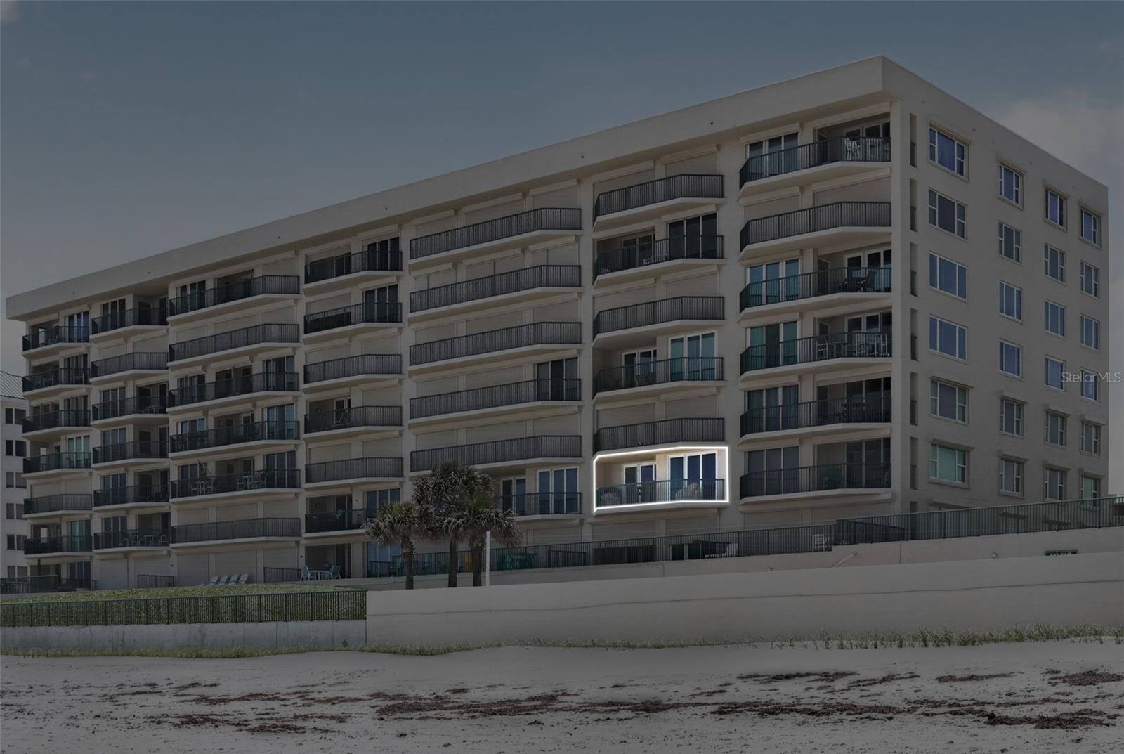 Image 7 of 39 For 4631 Atlantic Avenue 8202