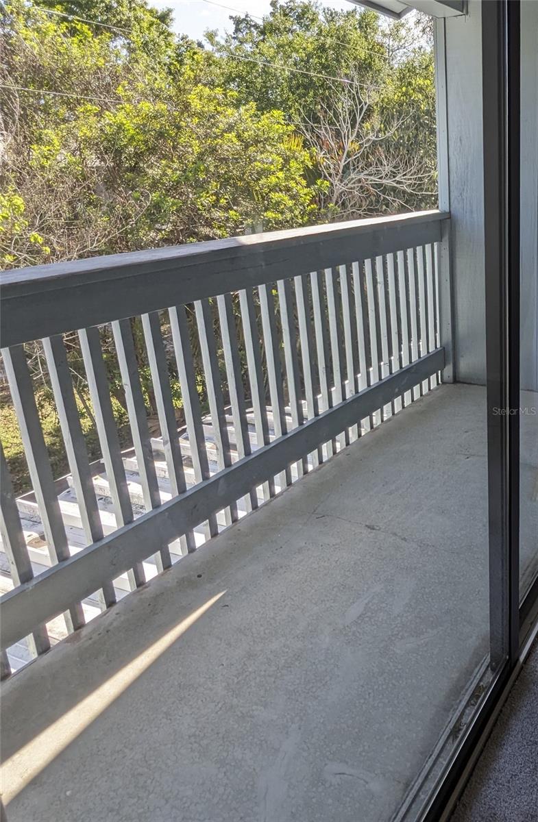 Image 11 of 25 For 7484 Canford Court 8