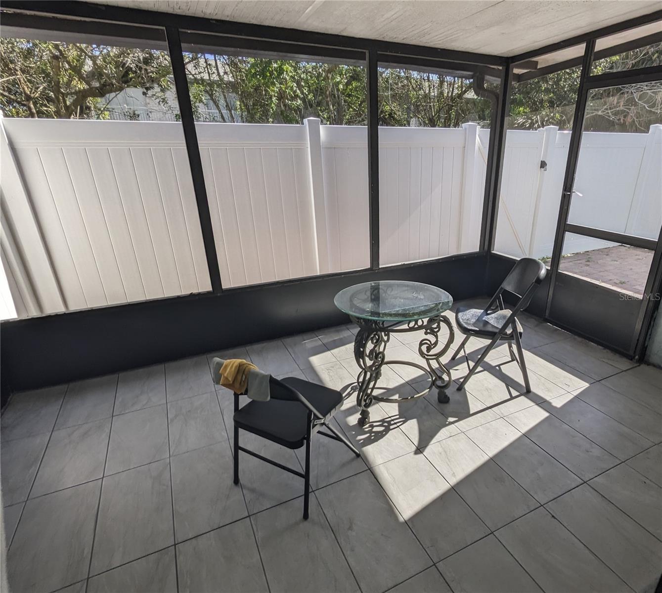 Image 9 of 25 For 7484 Canford Court 8