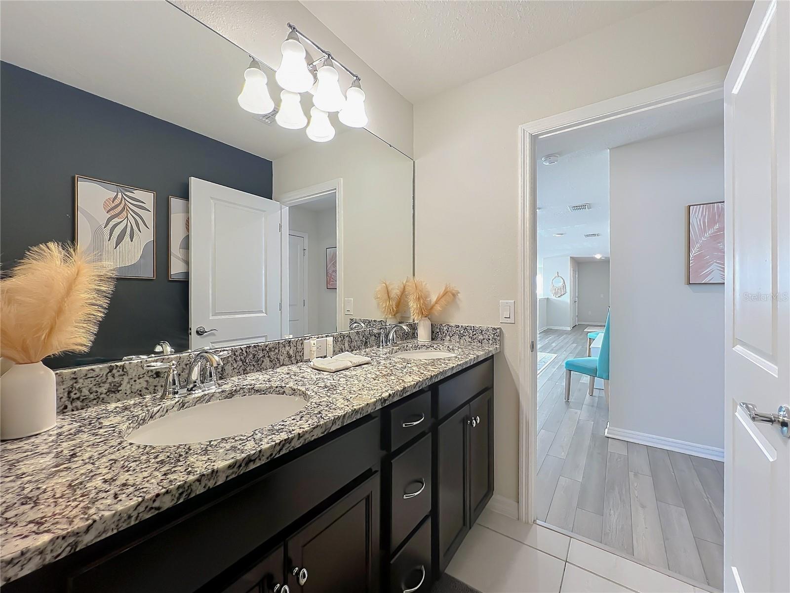 Image 31 of 58 For 3449 Lilac Way