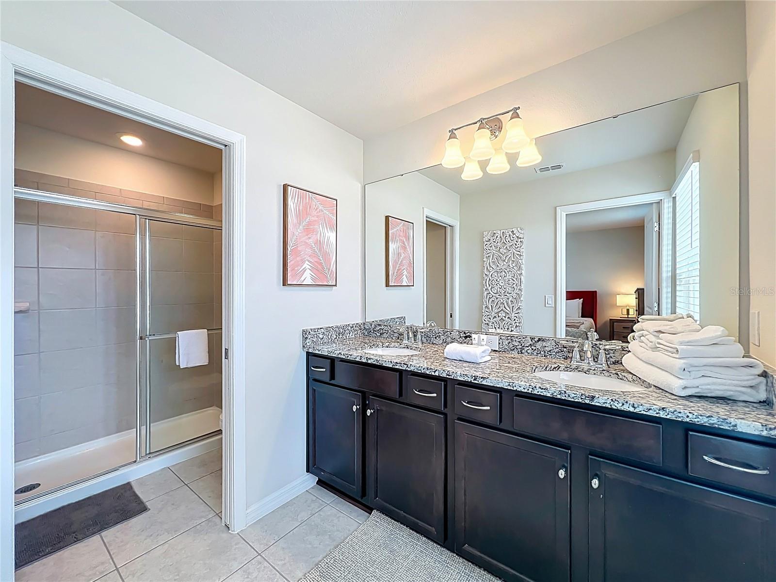 Image 43 of 58 For 3449 Lilac Way