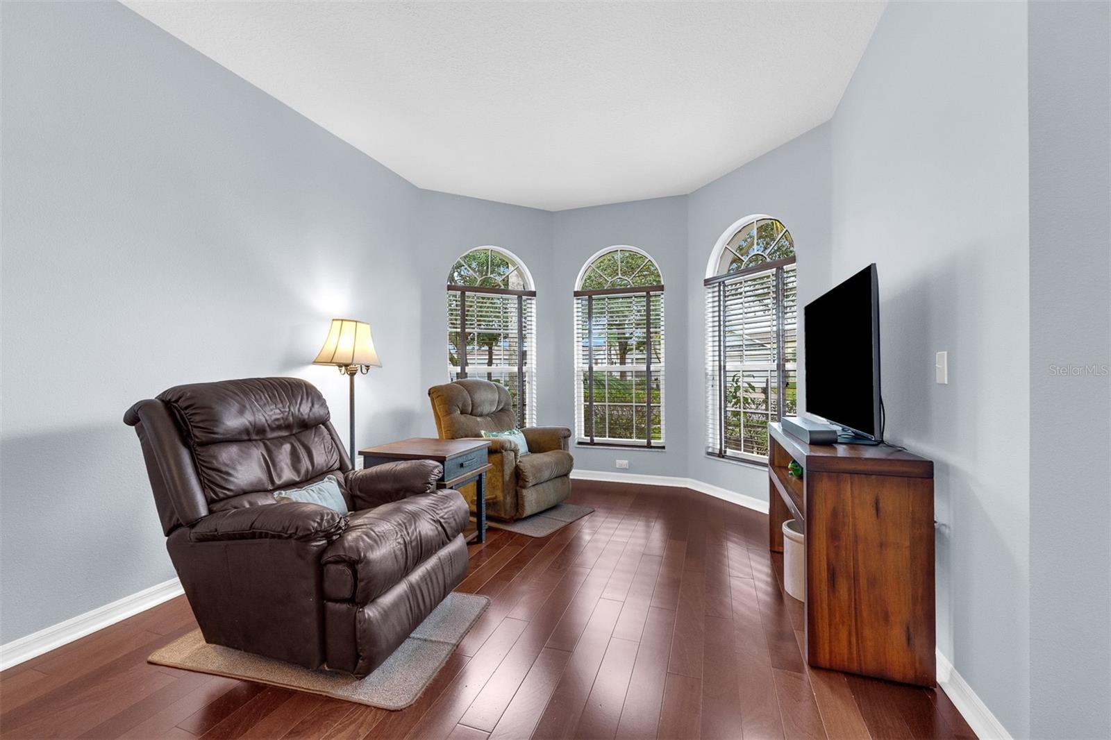 Image 5 of 39 For 2154 Oakington Street
