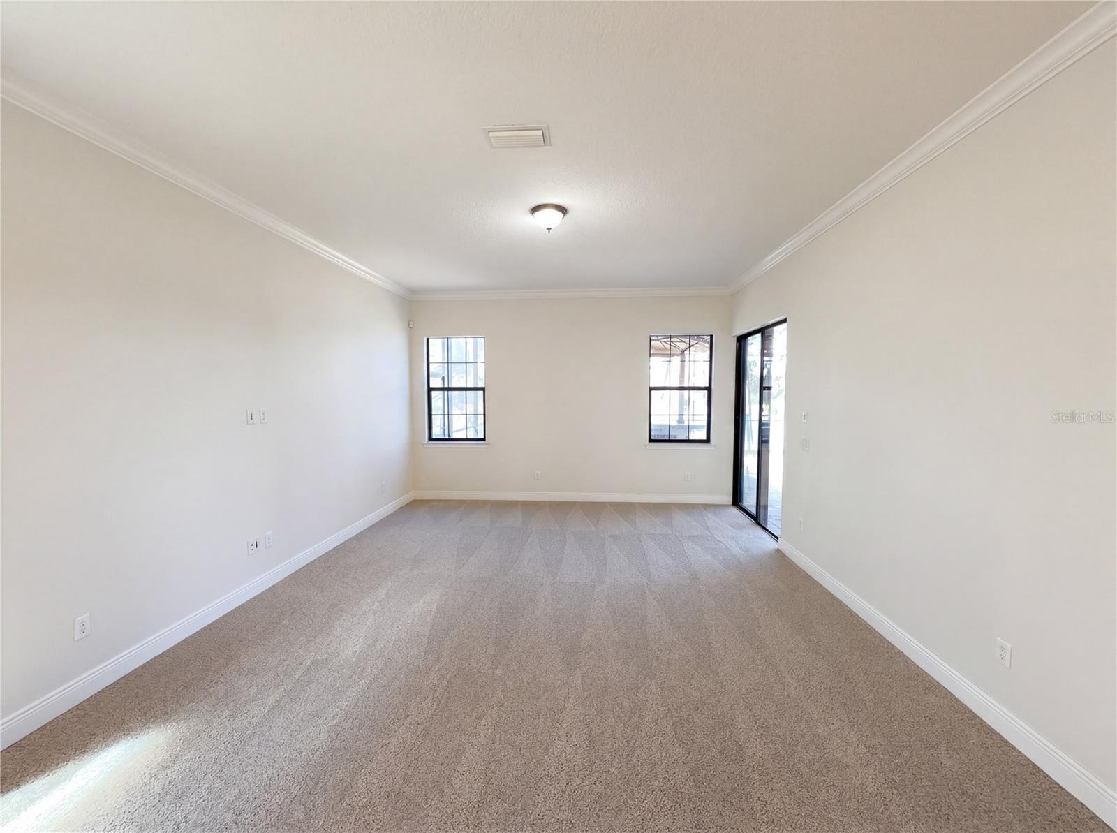 Image 16 of 35 For 13190 Woodford Street