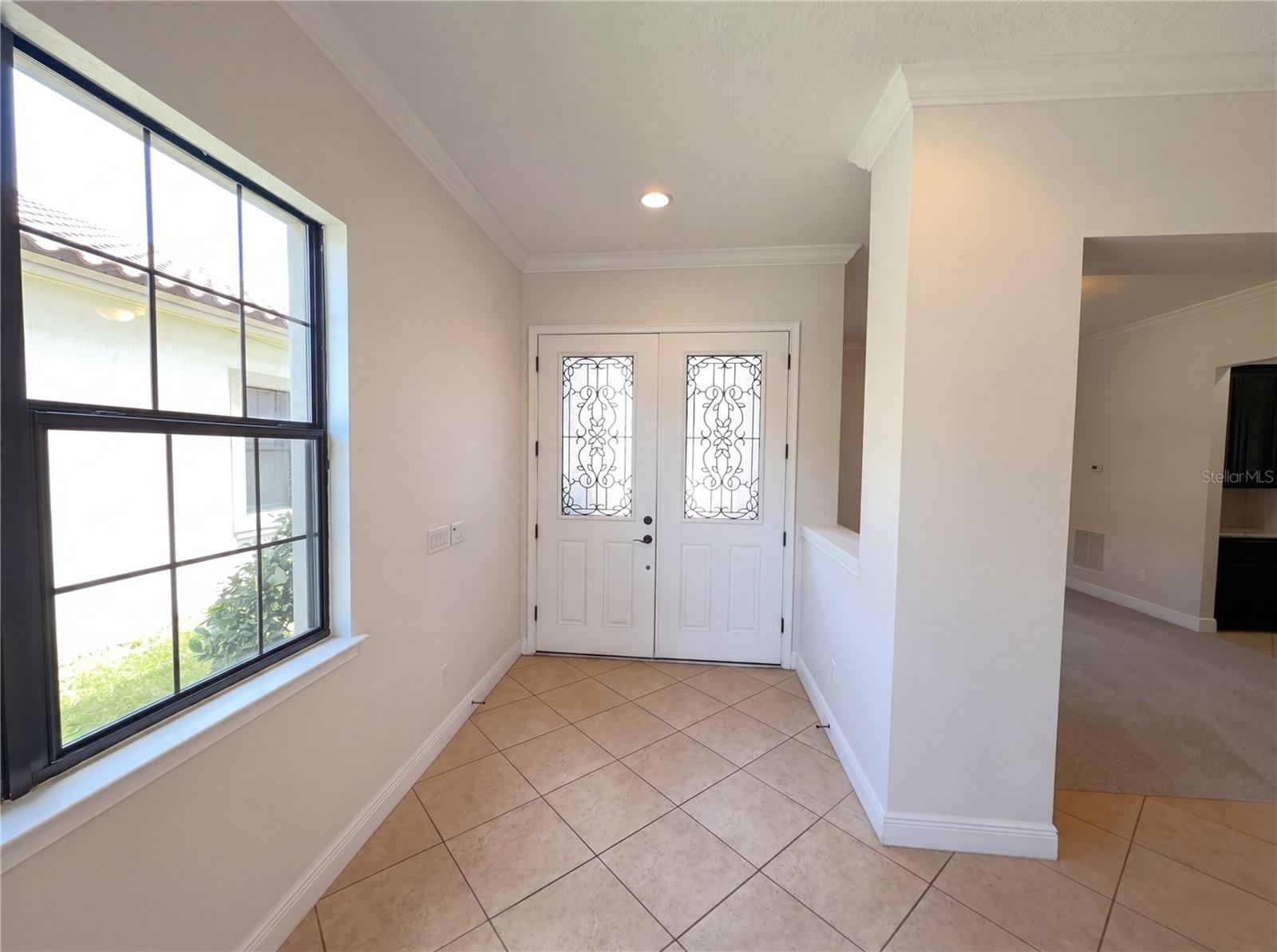 Image 3 of 35 For 13190 Woodford Street